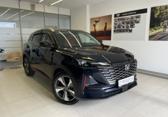 Подержанный автомобиль Changan CS55PLUS 2023 года (3 фото)