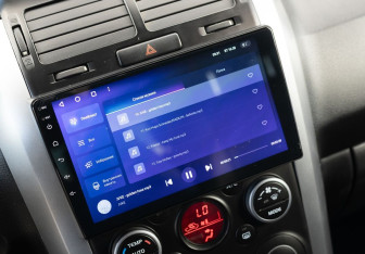 Подержанный автомобиль Suzuki Grand Vitara 2013 года (14 фото)