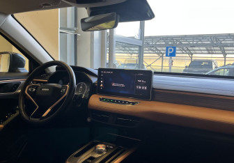 Подержанный автомобиль Haval Jolion 2023 года (7 фото)