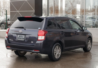 Подержанный автомобиль Toyota Corolla Wagon 2012 года (5 фото)