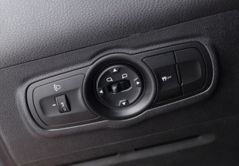 Подержанный автомобиль Chery Tiggo 4 2021 года (18 фото)