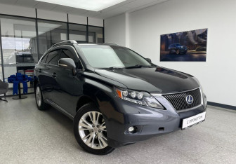 Подержанный автомобиль Lexus RX 2009 года (3 фото)