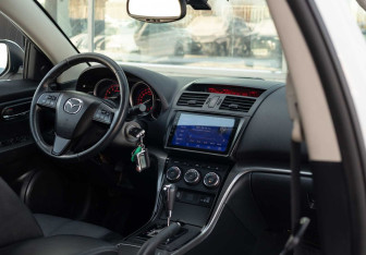 Подержанный автомобиль Mazda 6 Sedan 2012 года (10 фото)