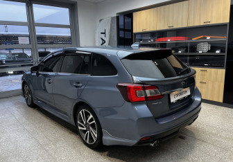 Подержанный автомобиль Subaru Levorg 2015 года (7 фото)