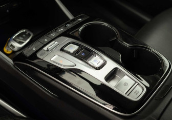 Подержанный автомобиль Hyundai Tucson 2022 года (16 фото)