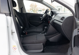 Подержанный автомобиль Volkswagen Polo Sedan 2020 года (20 фото)