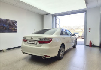Подержанный автомобиль Toyota Camry Sedan 2016 года (4 фото)