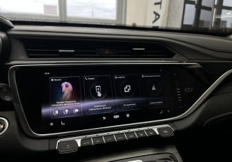 Подержанный автомобиль Geely Atlas Pro 2023 года (12 фото)