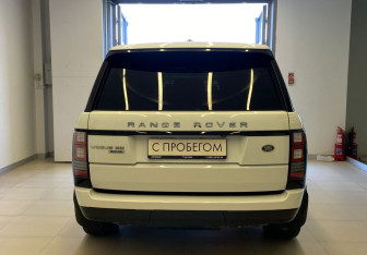 Подержанный автомобиль Land Rover Range Rover 2014 года (6 фото)