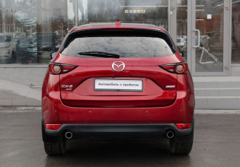 Подержанный автомобиль Mazda CX-5 2018 года (6 фото)