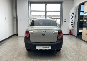 Подержанный автомобиль LADA (ВАЗ) Granta Sedan 2017 года (6 фото)