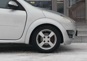 Подержанный автомобиль Smart Forfour 2004 года (9 фото)