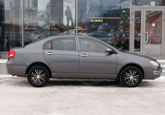 Подержанный автомобиль Lifan Solano 2015 года (4 фото)