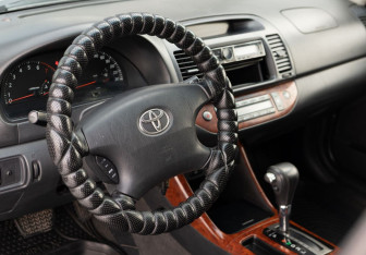 Подержанный автомобиль Toyota Camry Sedan 2003 года (11 фото)