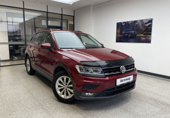 Подержанный автомобиль Volkswagen Tiguan 2020 года (3 фото)