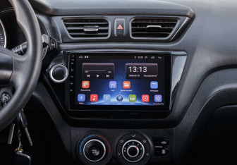 Подержанный автомобиль Kia Rio Hatchback 2013 года (13 фото)