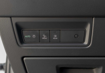Подержанный автомобиль Volkswagen Touareg 2021 года (20 фото)