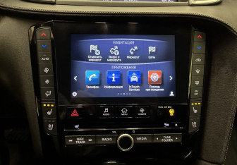 Подержанный автомобиль Infiniti QX50 2018 года (11 фото)