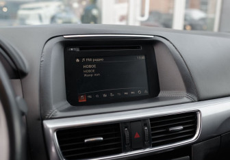 Подержанный автомобиль Mazda CX-5 2015 года (14 фото)