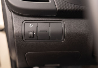 Подержанный автомобиль Hyundai Solaris Sedan 2014 года (17 фото)