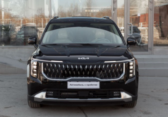 Новый Kia Carnival 2025 (2 фото)