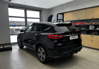 Подержанный автомобиль Haval F7 2022 года (8 фото)