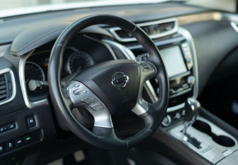 Подержанный автомобиль Nissan Murano Suv 2020 года (11 фото)