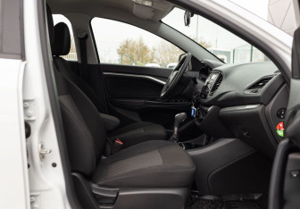 Подержанный автомобиль LADA (ВАЗ) Vesta Sedan 2022 года (20 фото)