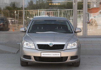 Подержанный автомобиль Skoda Octavia Liftback 2012 года (2 фото)