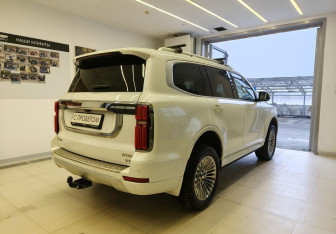 Подержанный автомобиль Tank 500 2024 года (4 фото)