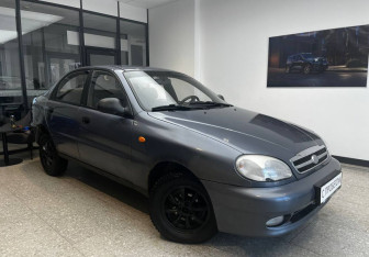 Подержанный автомобиль ЗАЗ Chance Sedan 2010 года (4 фото)