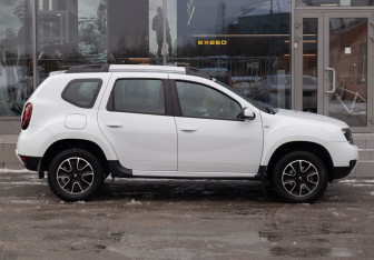 Подержанный автомобиль Renault Duster 2020 года (4 фото)