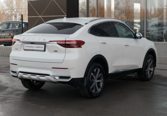 Подержанный автомобиль Haval F7x 2020 года (5 фото)