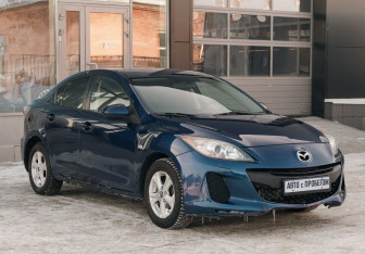 Подержанный автомобиль Mazda 3 Sedan 2013 года (3 фото)