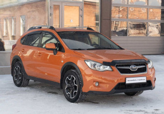 Подержанный автомобиль Subaru XV 2012 года (3 фото)