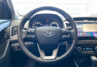 Подержанный автомобиль Hyundai Creta 2021 года (13 фото)