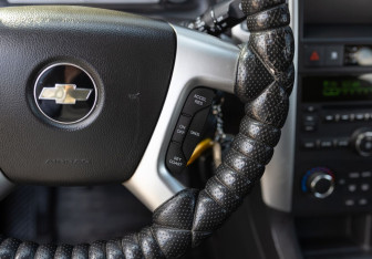 Подержанный автомобиль Chevrolet Captiva 2008 года (12 фото)