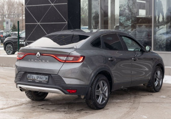 Подержанный автомобиль Renault Arkana 2021 года (5 фото)