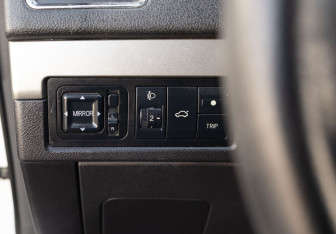 Подержанный автомобиль Geely Emgrand X7 2016 года (17 фото)