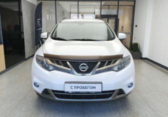 Подержанный автомобиль Nissan Murano Suv 2015 года (3 фото)