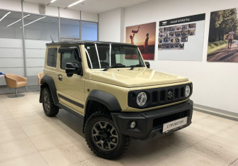 Подержанный автомобиль Suzuki Jimny 2020 года (3 фото)