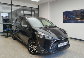 Подержанный автомобиль Toyota Sienta 2021 года (4 фото)