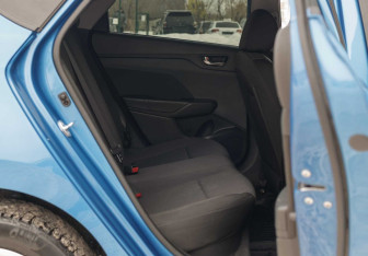 Подержанный автомобиль Hyundai Solaris Sedan 2018 года (17 фото)