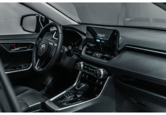 Новый Toyota RAV4 2025 (15 фото)