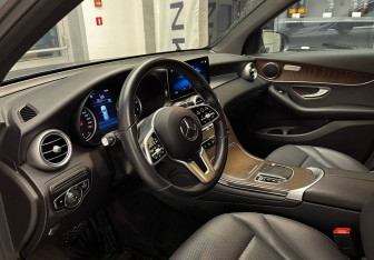 Подержанный автомобиль Mercedes-Benz GLC Coupe 2021 года (12 фото)