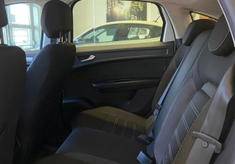 Подержанный автомобиль Renault Arkana 2021 года (12 фото)