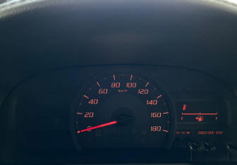 Подержанный автомобиль Toyota Tank 2020 года (17 фото)