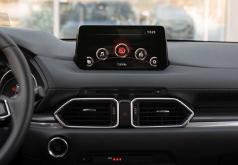 Подержанный автомобиль Mazda CX-5 2021 года (14 фото)