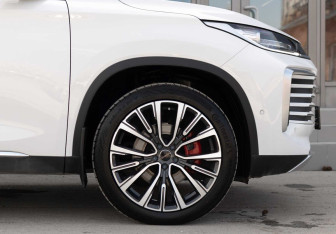 Подержанный автомобиль Exeed TXL 2024 года (9 фото)