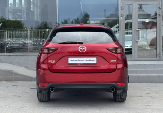 Подержанный автомобиль Mazda CX-5 2018 года (6 фото)